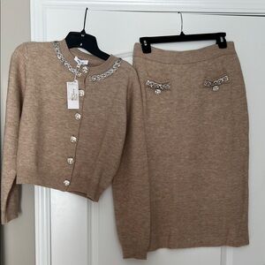 Edit by Nine NWT set size L